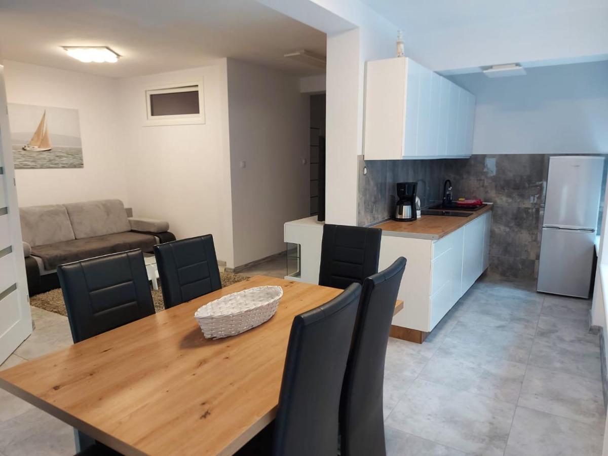 Apartament Z Duzym Tarasem Appartamento Świnoujście Esterno foto