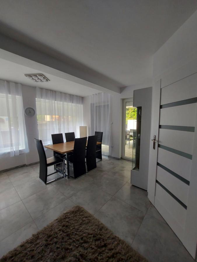 Apartament Z Duzym Tarasem Appartamento Świnoujście Camera foto